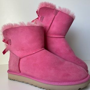 Pink Bailey Bow II Water Resistant Bootie
UGG® size 9